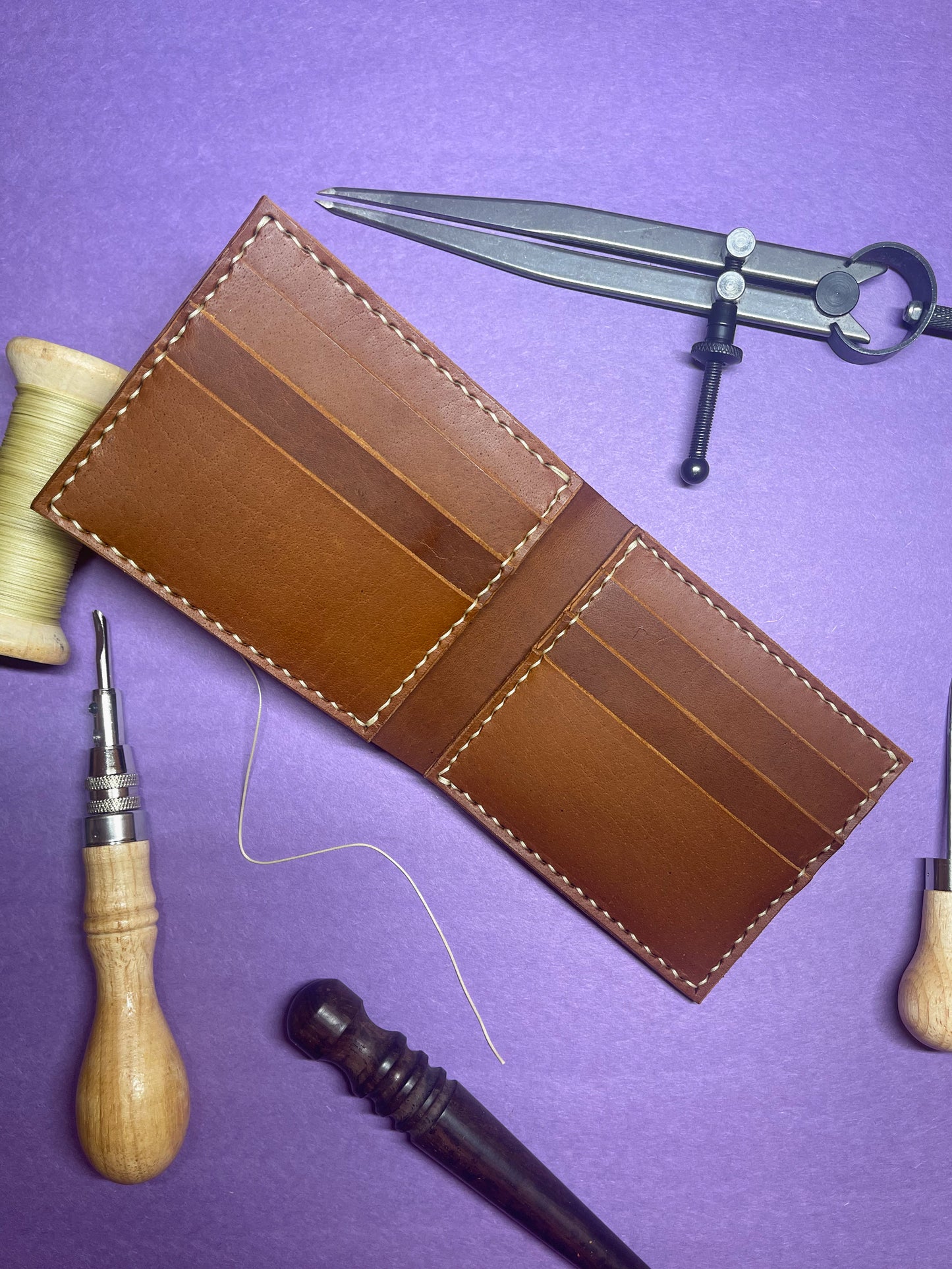 Billfold Style Leather Wallet
